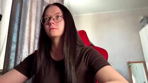 Jessica online show from March 8, 10:30 am