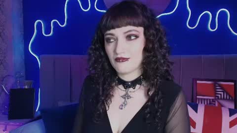 Jean online show from July 10, 8:02 pm