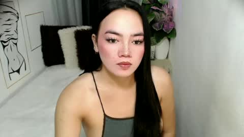 Jeanwants2play online show from June 18, 7:30 pm