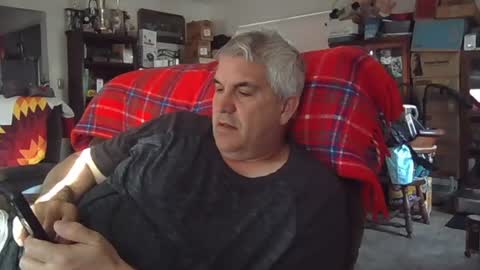 dadbody71 online show from March 1, 9:52 pm