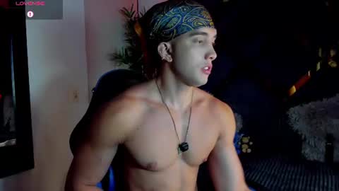 JEICOB STONE online show from June 20, 2:40 am