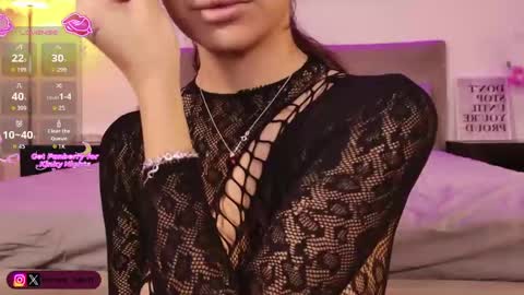 jelly__beanss online show from April 27, 7:06 am
