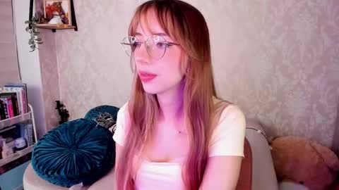 Jelly  online show from February 20, 11:51 pm