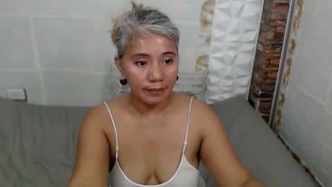 Jem online show from June 24, 7:48 am