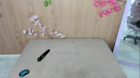 Jenelotizz online show from March 16, 2:59 am