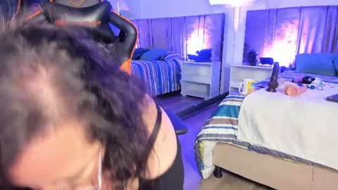 jenifer_cruz online show from July 10, 7:46 am