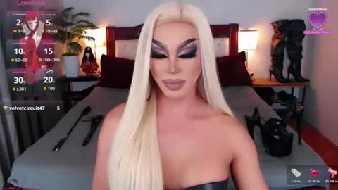 Queen Jenifer online show from July 23, 4:21 am