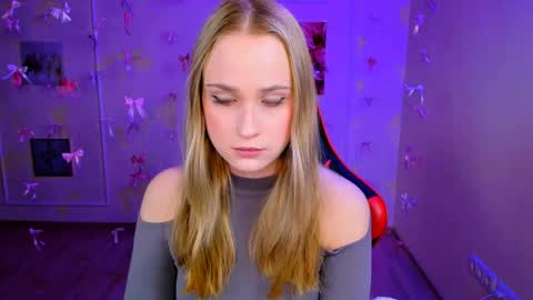 Jenny online show from May 10, 6:14 pm