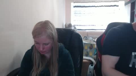 JenisAndPeter online show from April 24, 5:48 pm