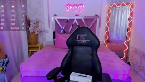 jenna_tay1 online show from April 27, 7:00 pm