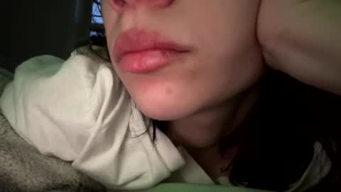 jennalove1211 online show from December 23, 9:51 pm