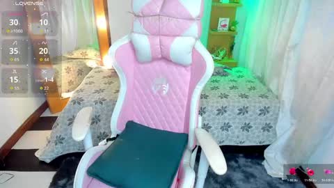 follow me in me  IG jenndy971 online show from April 24, 3:08 am