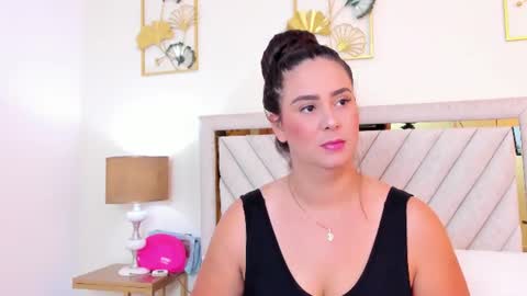 jenner_madison online show from June 21, 12:00 pm