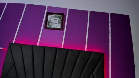 Jenner online show from December 28, 8:48 am