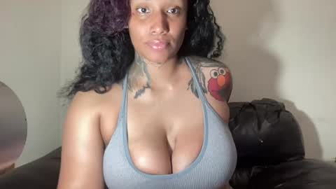 Mistress Jenni online show from June 26, 7:03 am