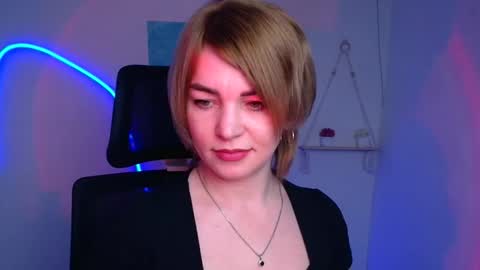 Jennifer online show from February 12, 6:50 am