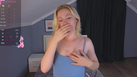 Snapshot of jennifer_mathis chatting on October 3, 4:04 pm jennifer_mathis online show from October 3, 4:04 pm