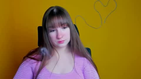 Jennifer online show from March 19, 12:43 pm