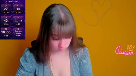 Jennifer online show from March 12, 7:23 am