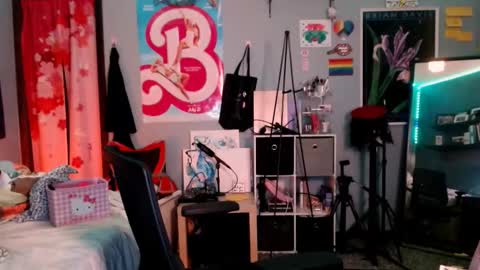 Jennifer Gwen online show from September 11, 3:41 am