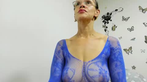 jenniferloveyou online show from July 7, 4:55 pm