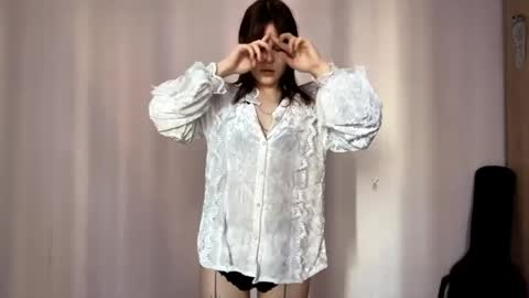 Stella online show from June 7, 7:35 am
