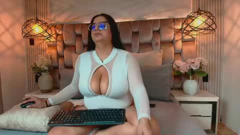 Jennsexy  online show from April 30, 6:46 pm