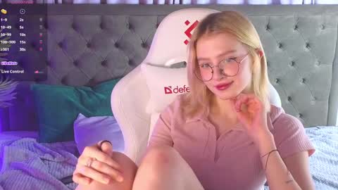 jenny_bunny_ online show from February 27, 7:51 am