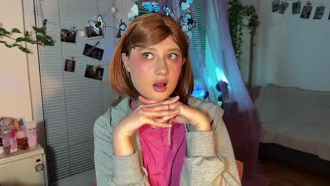 Jennifer Jenny Darling   online show from May 3, 6:14 pm