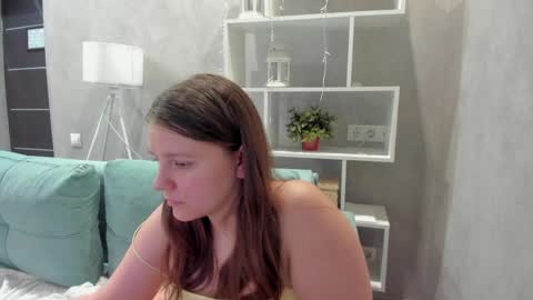 Jenny online show from May 13, 4:05 pm