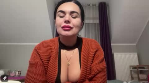 Jenny online show from November 25, 8:24 am