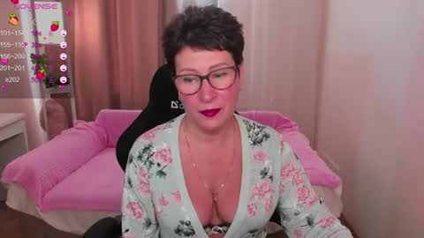 Jenny online show from July 7, 7:56 am