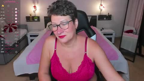 Jenny online show from July 21, 7:43 am