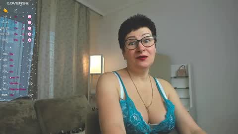 Jenny online show from March 29, 8:49 am