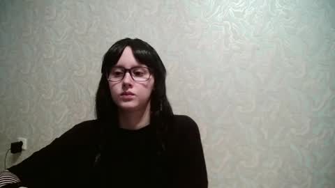 JennyOlset online show from July 13, 9:35 am