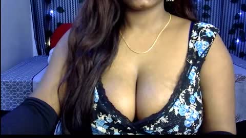 Snapshot of jennysinghaniya chatting on January 3, 1:02 pm jenny online show from January 3, 1:02 pm