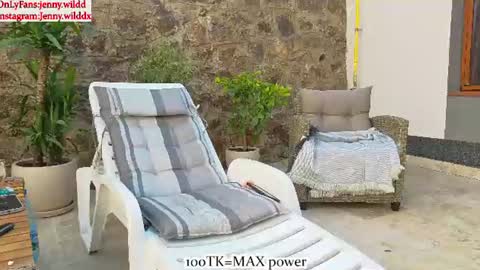 infamous blondiechloe.             Jennyjennywildd online show from July 15, 3:38 pm