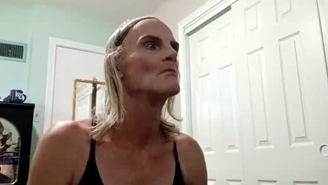 jennywomacks online show from July 19, 4:53 pm