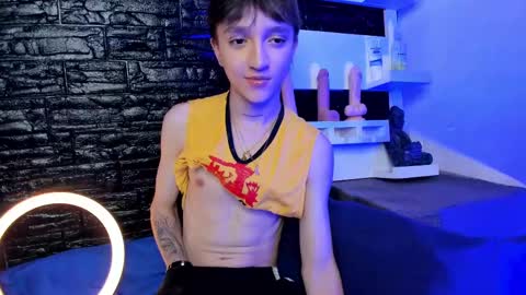 Snapshot of jeremy_salvatore_ chatting on February 21, 5:24 am jero independent model online show from February 21, 5:24 am