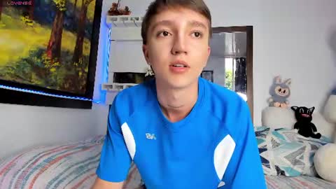 jero independent model online show from July 1, 9:23 pm