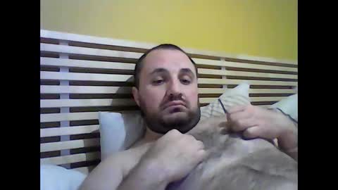 jeremytoulouse33 online show from February 23, 1:57 am