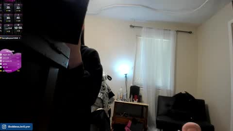 Jeri Lynn online show from March 17, 12:54 pm