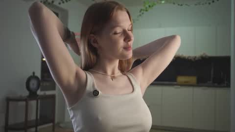 Molly online show from November 15, 3:35 pm