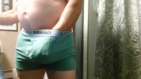 Snapshot of jerzeymike69 chatting on September 16, 10:39 am JerzeyMike online show from September 16, 10:39 am