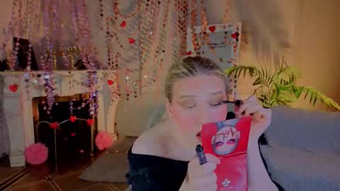 jes_solar online show from February 16, 10:52 pm