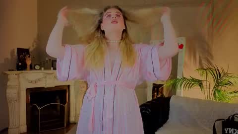 jes_solar online show from March 15, 9:29 pm