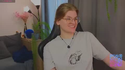 JessieVibes online show from July 4, 2:21 pm
