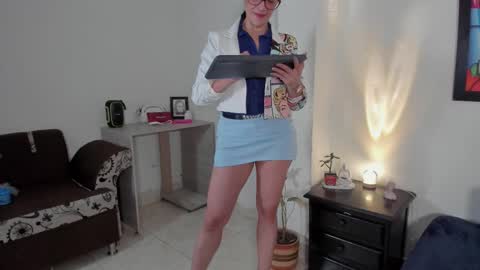 jessica herreraToday I will be your devil and you my victim online show from December 16, 10:49 pm