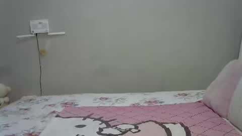 jessajoyy online show from April 23, 7:27 am