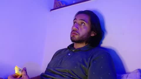Angel  Demon online show from May 11, 3:35 am